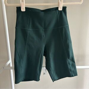 Girlfriend Collective green bike shorts Size XS